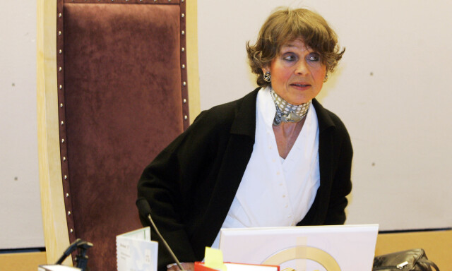 PROFILERT DOMMER: Sissel Berdal Haga jobbet som tingrettsdommer inntil hun var 70 år gammel. Her er hun fotografert i Oslo Tingrett i 2007, før fengslingsmøtet i forbindelse med drapet på Mohamed Ahssain. Foto: NTB Scanpix PROFILERT DOMMER: Sissel Berdal Haga jobbet som tingrettsdommer inntil hun var 70 år gammel. Her er hun fotografert i Oslo Tingrett i 2007, før fengslingsmøtet i forbindelse med drapet på Mohamed Ahssain. Foto: NTB Scanpix